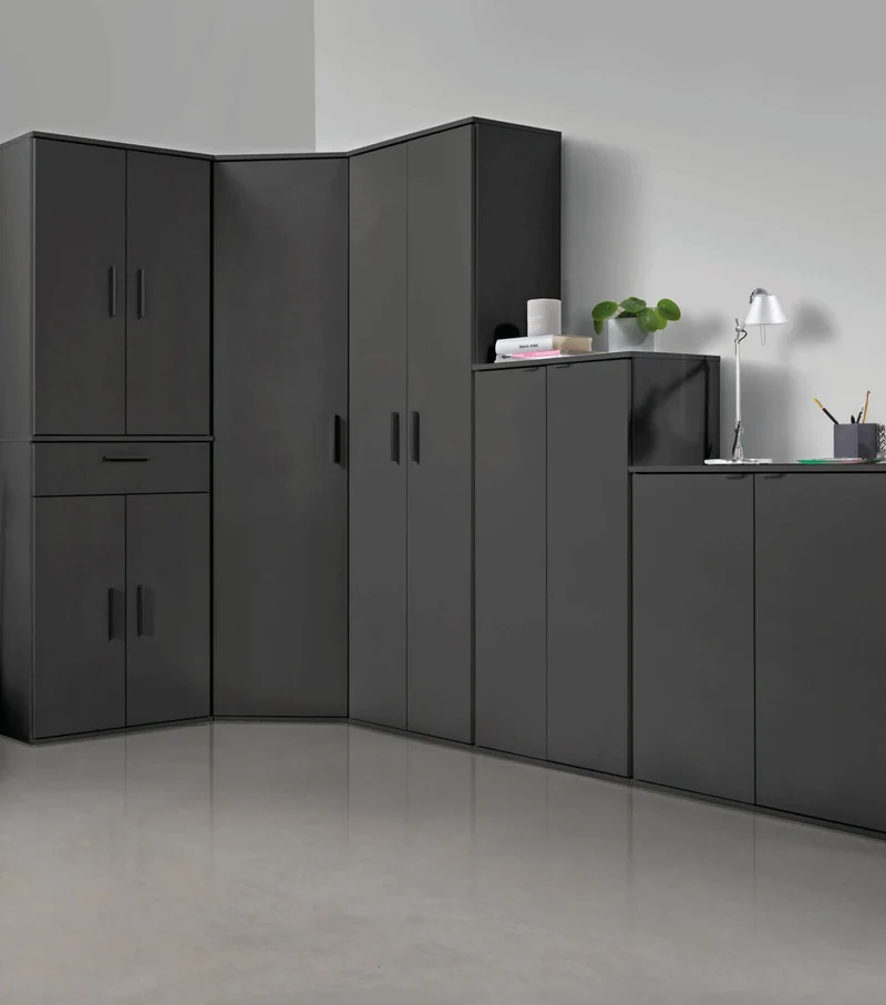 Garderobenschrank & Mehrzweckschrank 'Der Lange'