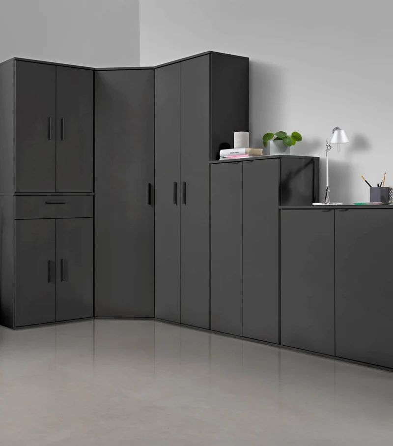 Eckschrank 'Der Lange'