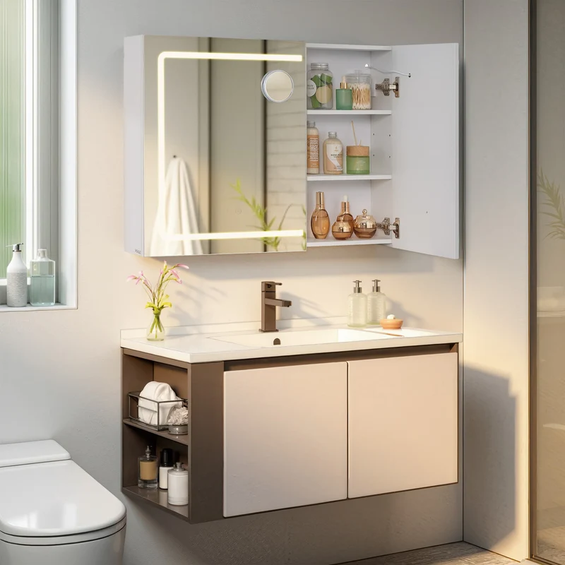 Spiegelschrank mit Beleuchtung und Steckdose