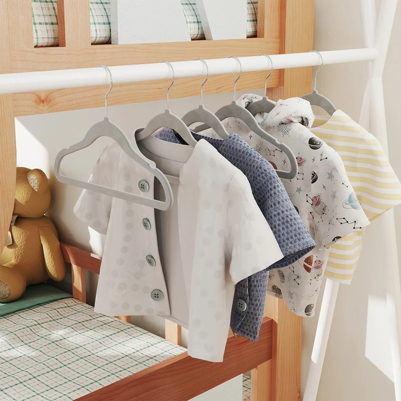 Rutschfeste Kleiderbügel für Kinderkleidung