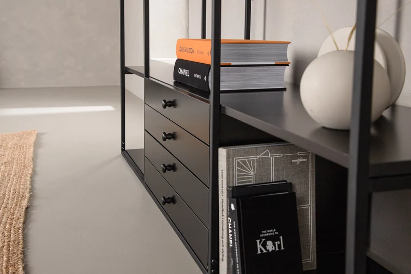 Regal Tiro