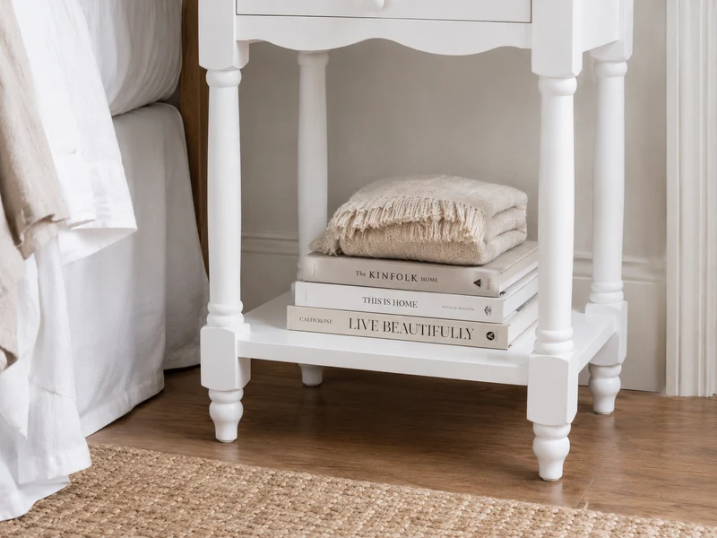 "Lizy" kleine, offene Kommode im romantischer Landhausstil