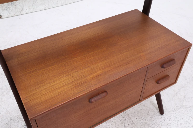 Ølholm Møbelfabrik Frisiertisch | Teak | Danish Design