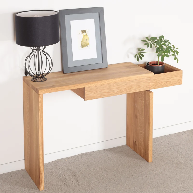 WINDSOR console