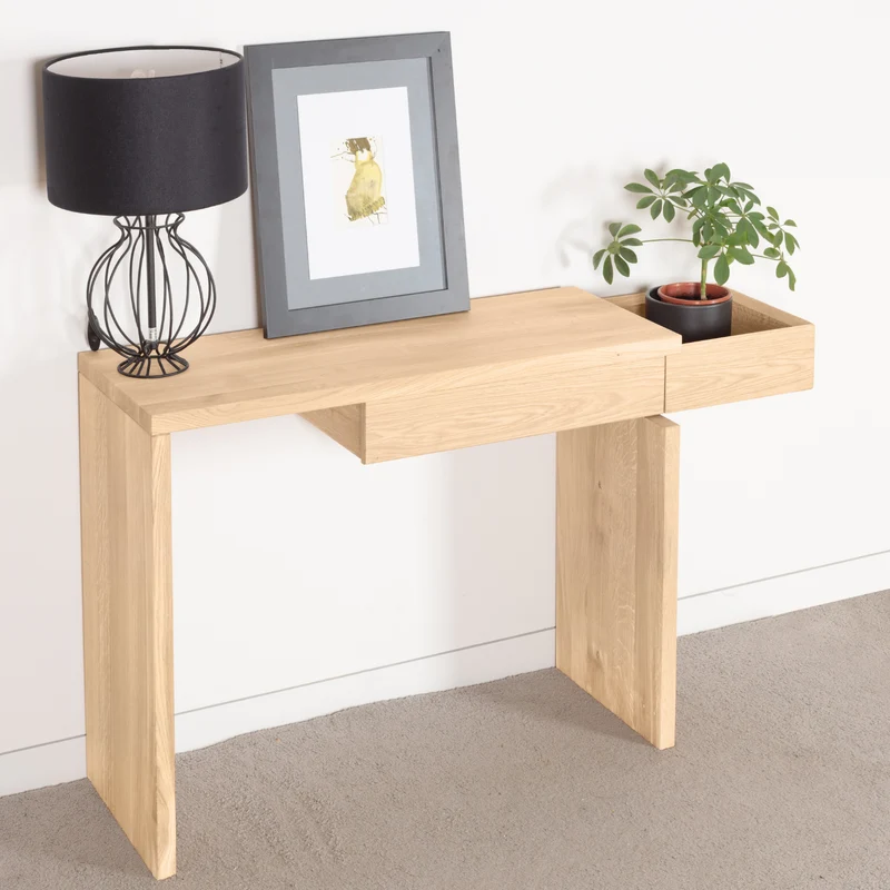 WINDSOR console