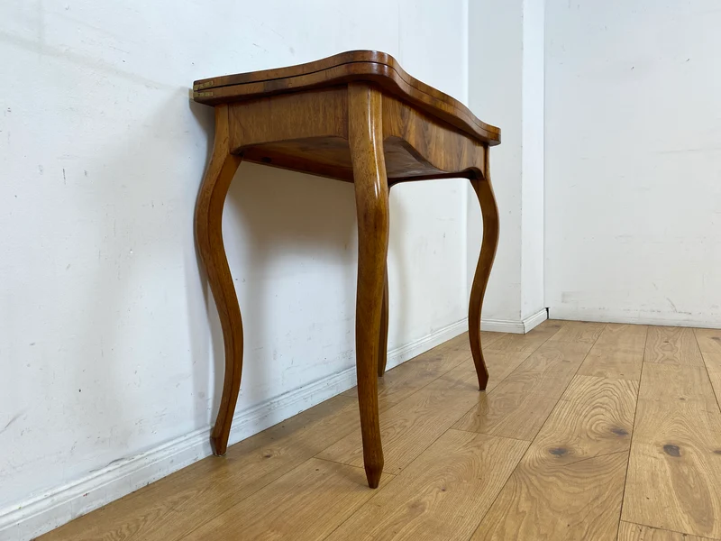 Eleganter aufklappbarer antiker Spieletisch in edlem Walnuss I Tisch Konsolentisch Konsole Esstisch Küchentisch Spieltisch Schreibtisch Jugendstil Chippendale Vintage I