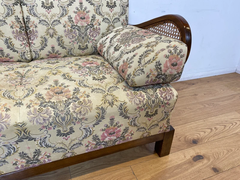 WMK I Wunderschönes antikes Ecksofa mit floralem Bezug , Wiener Geflecht und Federkern (Kopie)