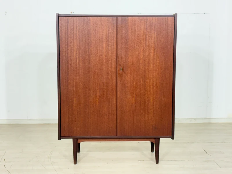 Dänischer Teak Wäscheschrank / Vintage Schrank / Mid Century Highboard