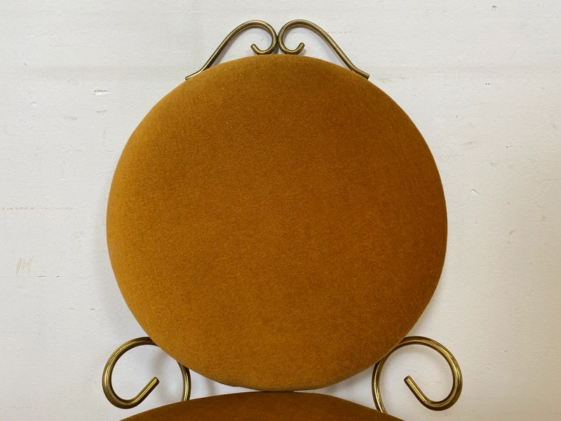 Sehr eleganter und gut erhaltener goldener 60er Jahre Stuhl aus Metall mit Samtbezug I Salonstuhl Metallstuhl Esszimmerstuhl Schreibtischstuhl Küchenstuhl Vintage I