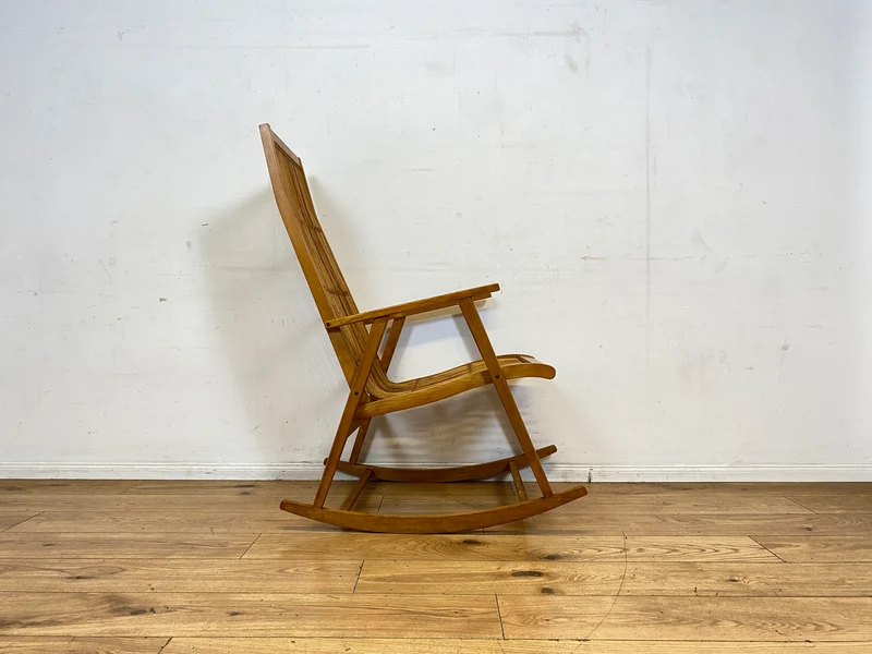 Formschöner und gut erhaltener 60er Jahre Designer Schaukelstuhl von Selman Selmanagic für VEB Hellerau I Stuhl Sessel Lesesessel Rocking Chair Mid-Century DDR Vintage I