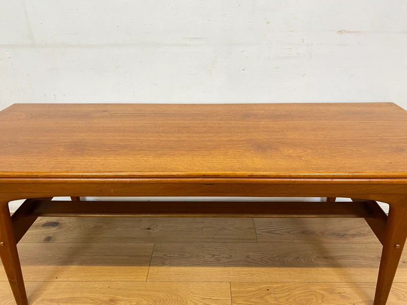 Stilvoller skandinavischer Designer Salontisch Trioh von Kai Kristiansen I auszieh- und höhenverstellbar I Teakholz I Wohnzimmertisch Couchtisch Esstisch Tisch Danish Design Mid-Century Vintage I