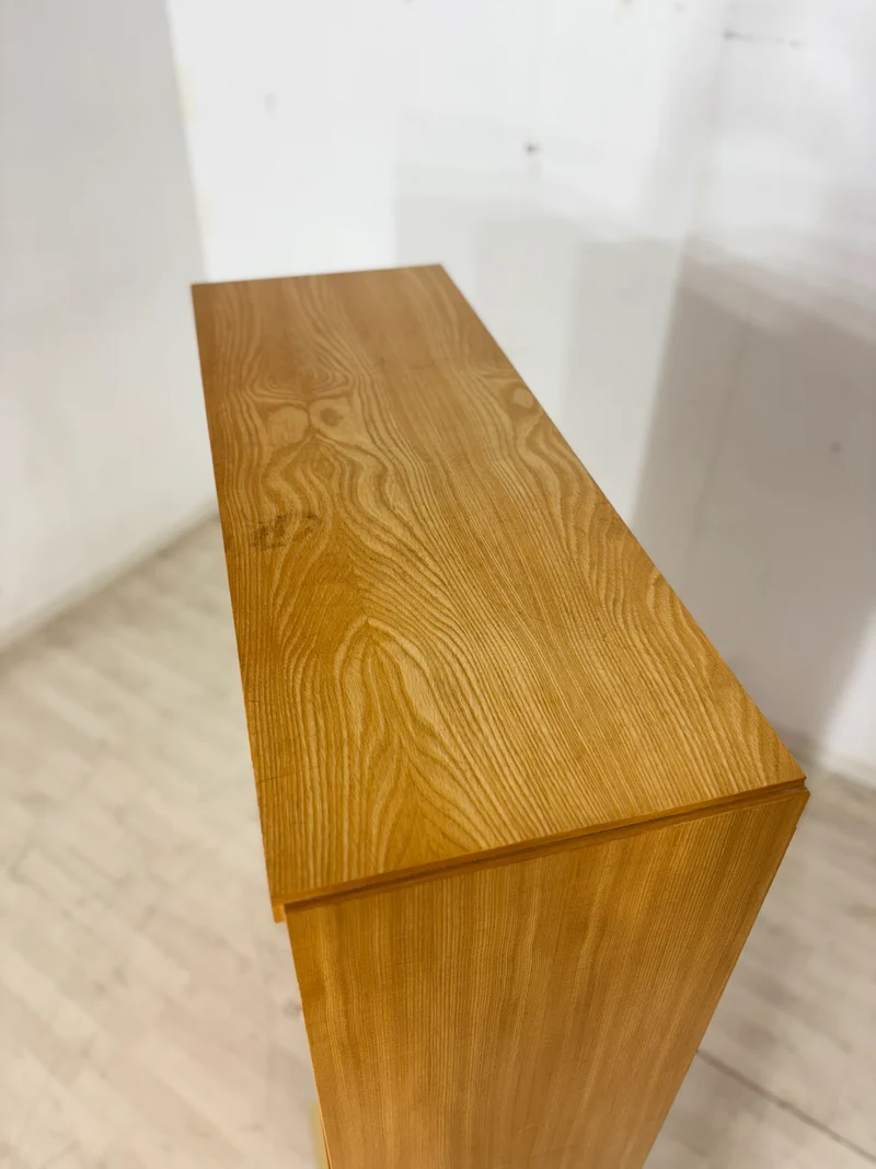 Elegantes Mid-Century Highboard – Stilvolle Vitrine aus den 60er Jahren