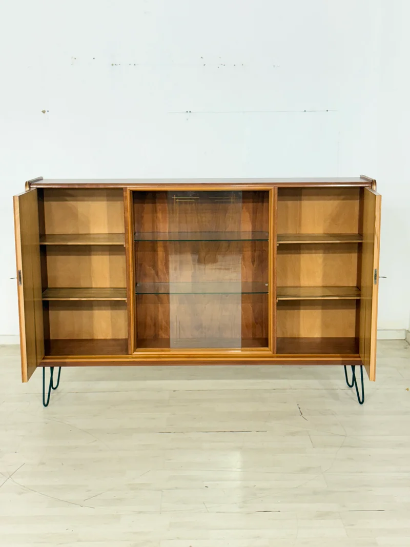 Mid-Century Highboard / Vintag Sideboard / Vitrine / Wohnzimmerschrank – 60er Jahre