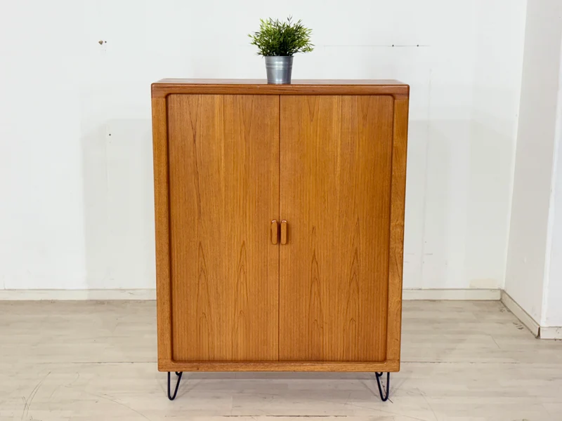 Drylund Teak Schrank / Jalousietür Wäscheschrank / Vintage Highboard