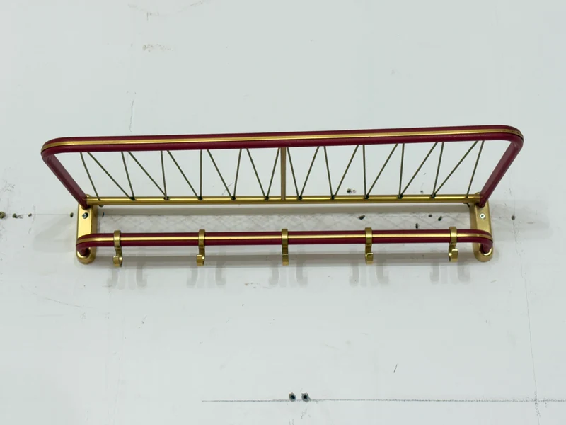 Mid-Century Design / stilvolle Wandgarderobe / 60er Jahre / Vintage-Kleiderständer