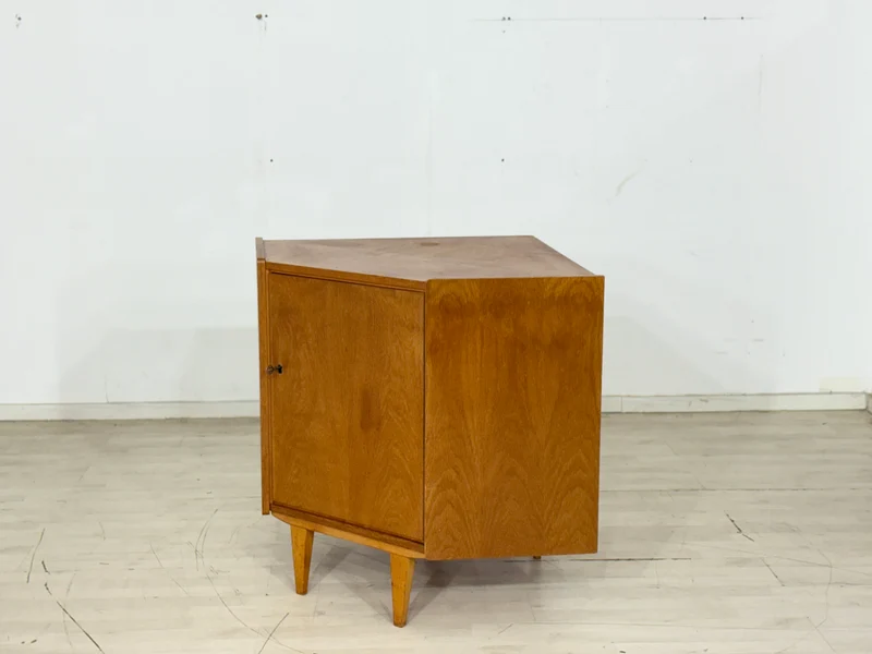 Mid-Century Eckschrank / Vintage Wohnzimmerschrank – 60er Jahre