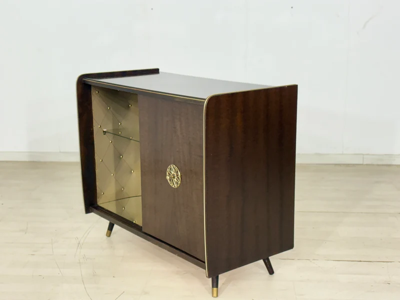 Mid-Century Barschrank / Vintage Plattenspieler / 60er Jahre Kommode