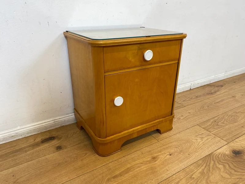 Freundlicher heller Mid-Century Nachttisch mit Schublade und Glasauflage I Vollholz furniert I Nachtkommode Nachtschrank Nachtschränkchen Kommode 60er Vintage I