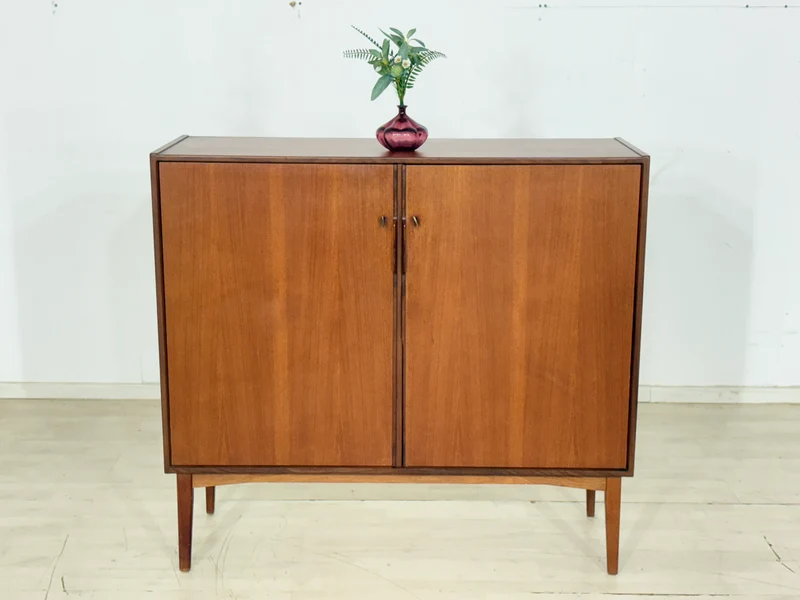 Vintage Teak Highboard / Sideboard / Wohnzimmerschrank / Wäscheschrank