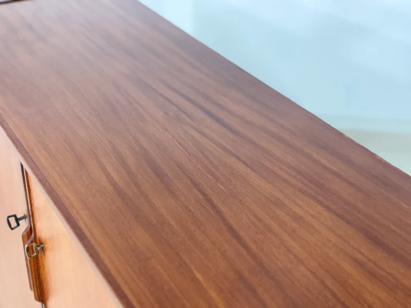 Vintage Teak Highboard / Sideboard / Wohnzimmerschrank / Wäscheschrank