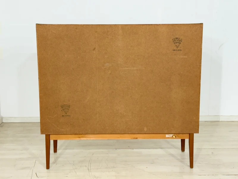 Vintage Teak Highboard / Sideboard / Wohnzimmerschrank / Wäscheschrank