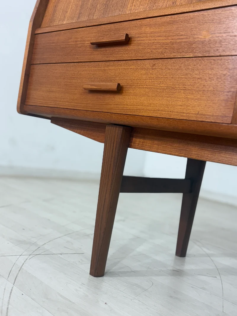 Mid-Century Highboard / Teak Schrank / Barschrank / Wohnzimmerschrank / Vintage Sidebaord