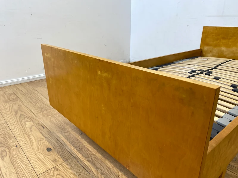 WMK I Stilvolles helles Mid-Century Einzelbett von VEB Hellerau aus 1965 mit verstellbarem 90x190 cm Lattenrost
