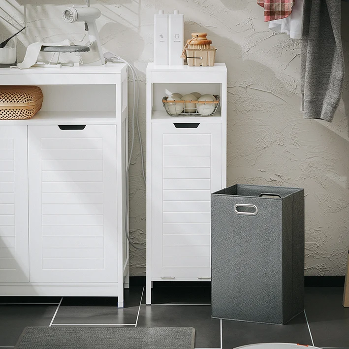 SoBuy | Wäscheschrank | mit ausklappbarem Wäschesack | Wäschesammler | Badschrank | Weiß | BZR122-W