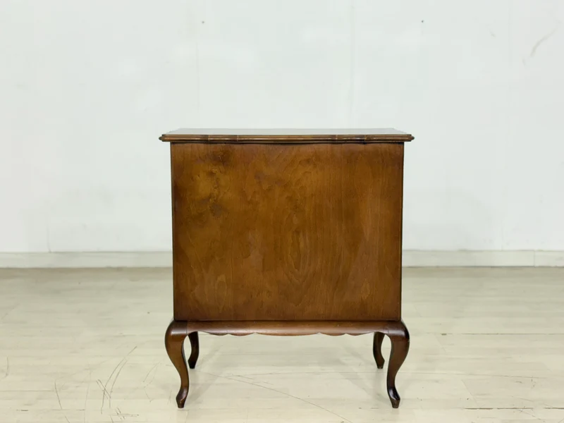Mid-Century Chippendale Nachttisch / Kleine Kommode / Vintage Kommode / 60er Jahre