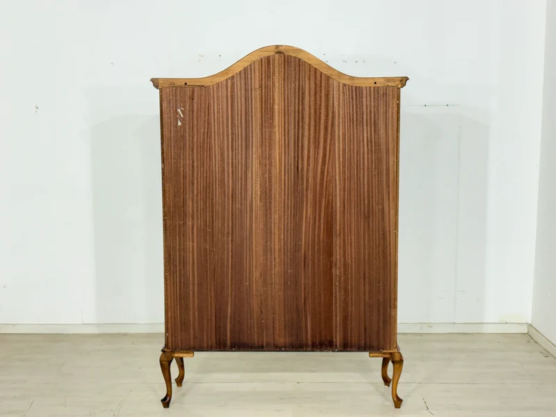 Elegante barocke Vitrine / Vitrinenschrank / Chippendale Vitrine / Vitrine Schrank