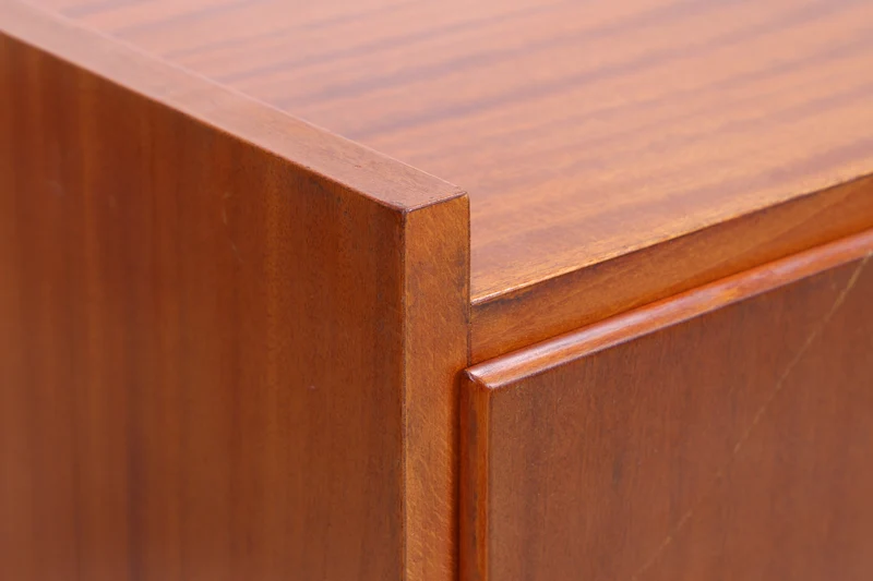 Vintage Mahagoni Wäscheschrank | 2 Türen | 3 Schubladen