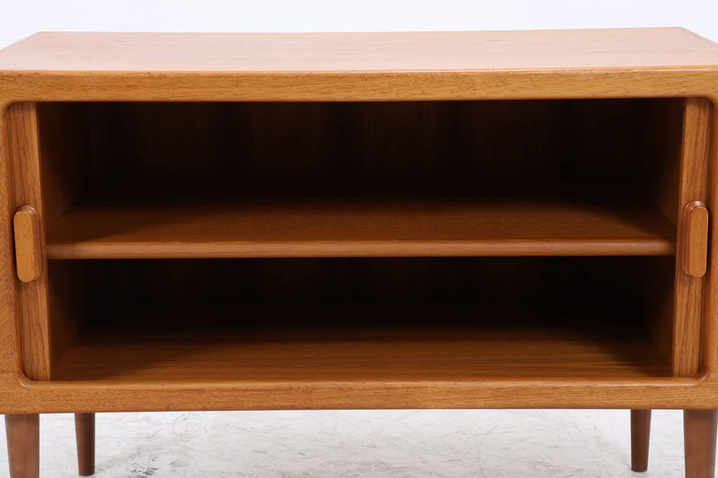 Silkeborg Kommode | Vintage Teak | Mid Century | 2 Türen | 1 Einlegeboden | Danish Design
