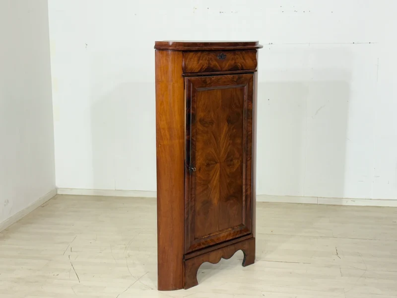 Biedermeier Eckschrank / Vertiko – um 1880