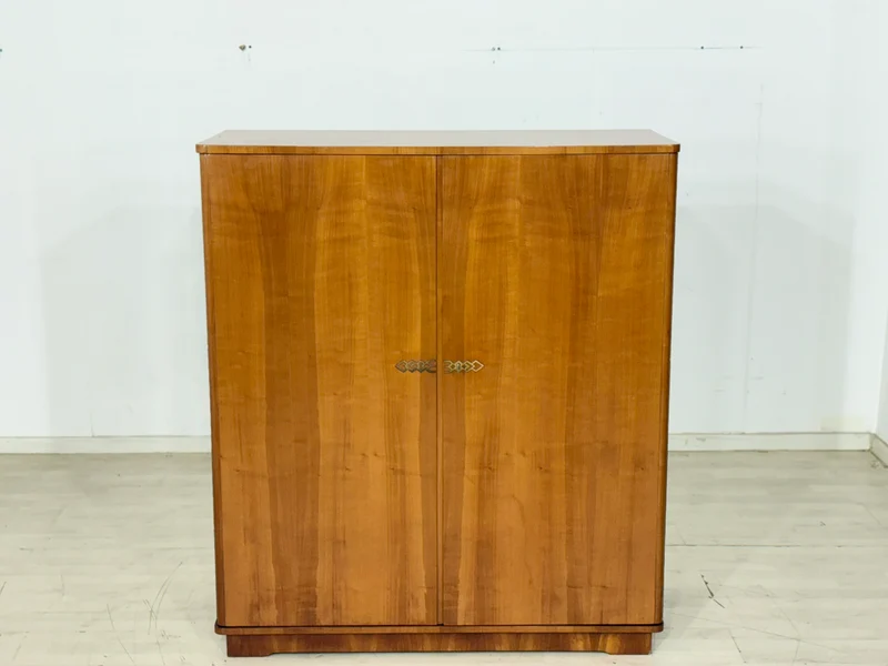 Vintage Wäscheschrank / Mid-Century Kleiderschrank / 60er Jahre Schrank
