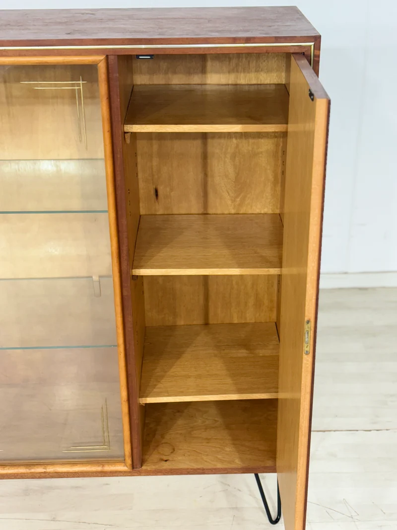 Mid-Century Highboard / Sideboard / Vitrine / Wohnzimmerschrank – 60er Jahre
