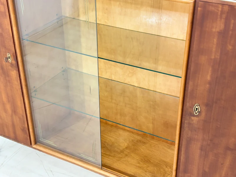 Mid-Century Highboard / Sideboard / Vitrine / Wohnzimmerschrank – 60er Jahre