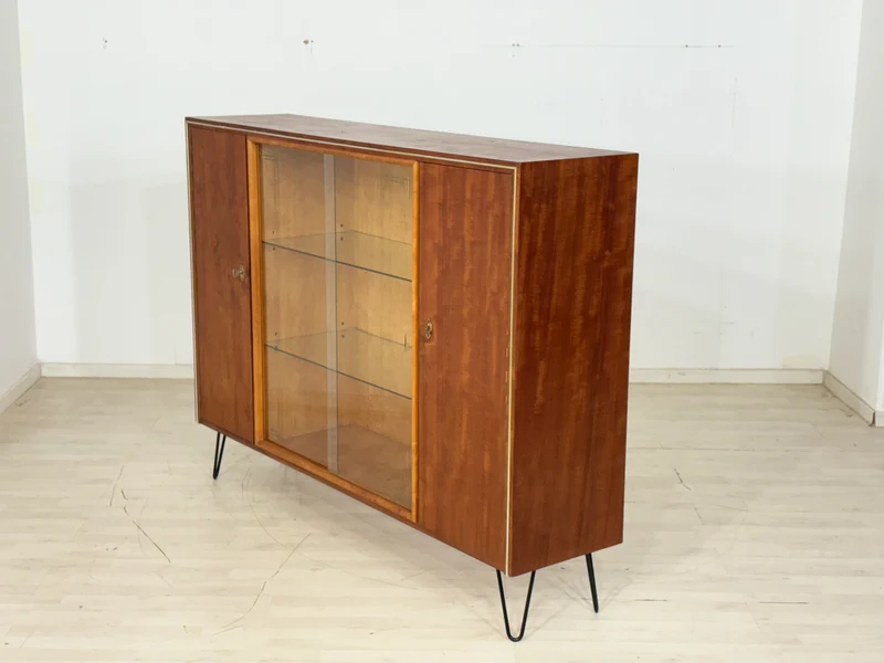Mid-Century Highboard / Sideboard / Vitrine / Wohnzimmerschrank – 60er Jahre