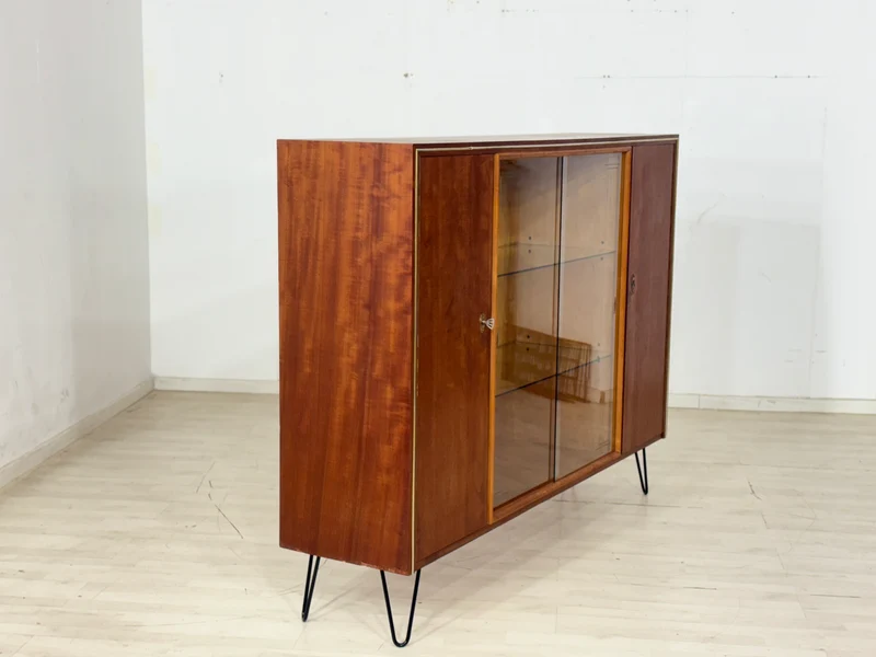 Mid-Century Highboard / Sideboard / Vitrine / Wohnzimmerschrank – 60er Jahre