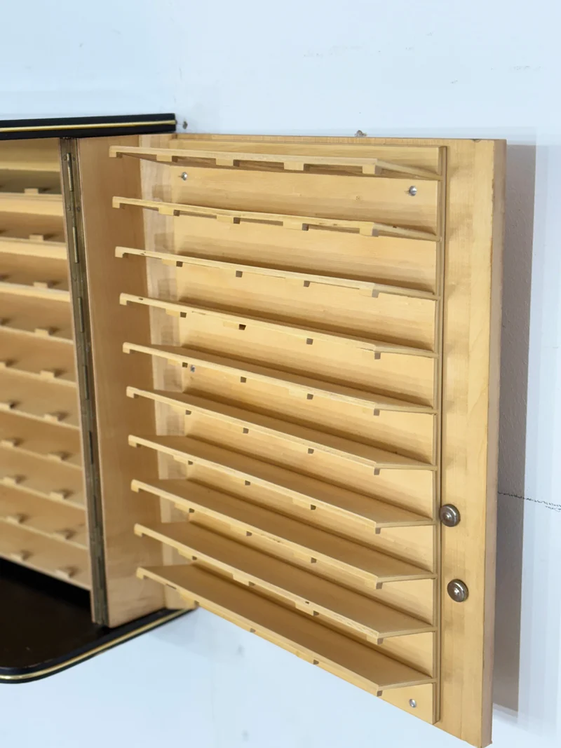 Schöner Vintage Pelikan Hängeschrank Wandschrank Hängevitrine Schrank Mid Century