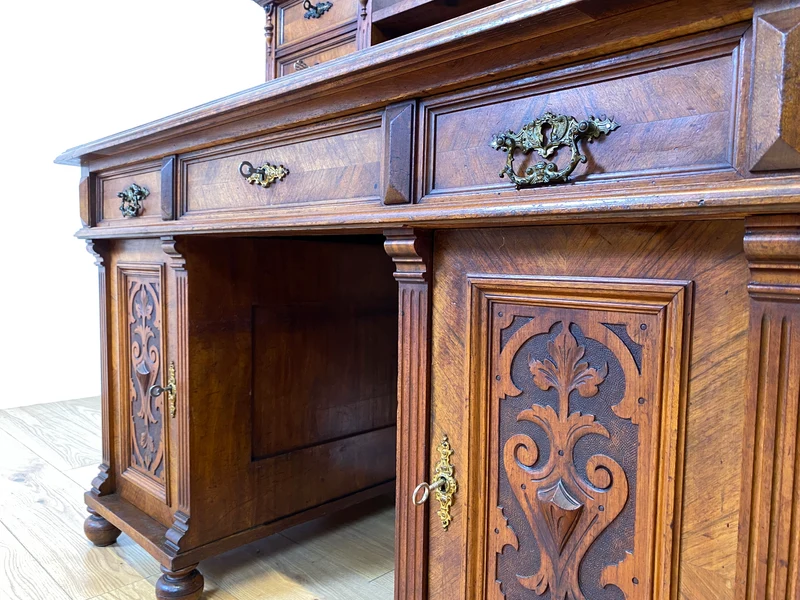 Wunderschöner antiker Schreibtisch mit Aufsatz, gedrechselten Balustern und kannelierten Pilastern I Aufsatzschreibtisch Sekretär Desk Gründerzeit Historismus Vintage I