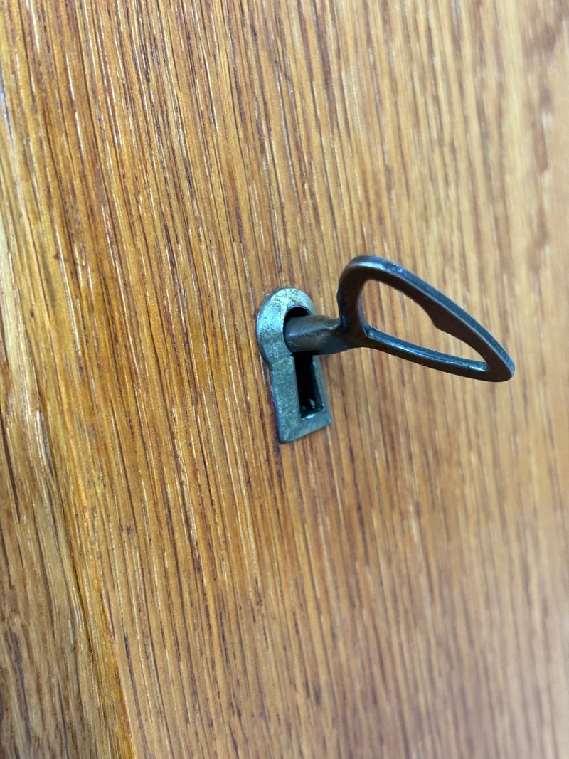 Vintage Hellerau Highboard Wäscheschrank Schrank Geschirrschrank