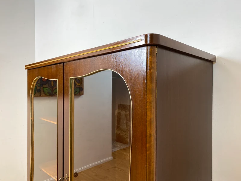 Besonders schöner und perfekt aufgeteilter dunkler Mid-Century Kleiderschrank mit Glastüren I Schrank Schlafzimmerschrank Wäscheschrank Rockabilly Vintage 50er 60er I