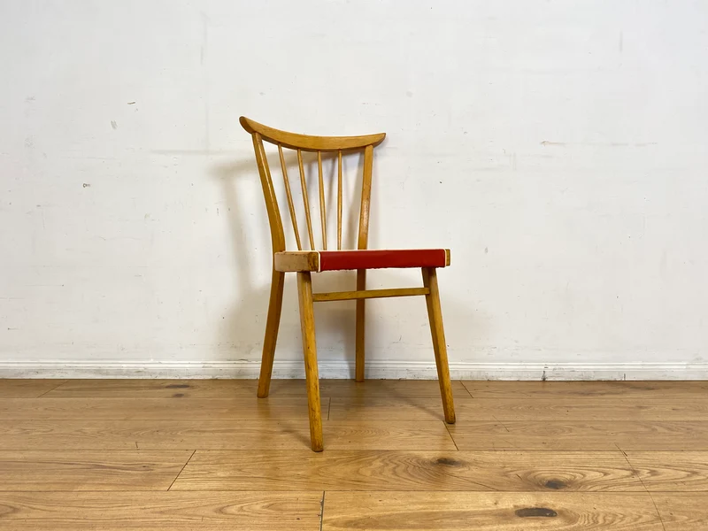 Formschöner und stabiler heller Mid-Century Sprossenstuhl aus Buchenholz mit rotem Kunstleder Sitz I Stuhl Holzstuhl Esszimmerstuhl Küchenstuhl 50er 60er Vintage I (Kopie)