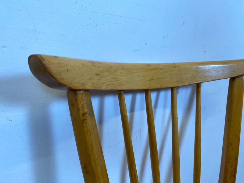 Formschöner und stabiler heller Mid-Century Sprossenstuhl aus Buchenholz mit rotem Kunstleder Sitz I Stuhl Holzstuhl Esszimmerstuhl Küchenstuhl 50er 60er Vintage I (Kopie)