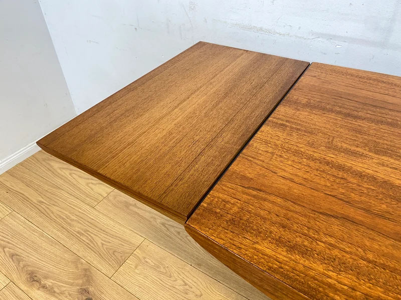 Stilvoller auszieh- und höhenverstellbarer Mid-Century Multifunktionstisch in Teakholz I Tisch Ausziehtisch Esstisch Küchentisch Couchtisch Holztisch 50er 60er Vintage Teak I