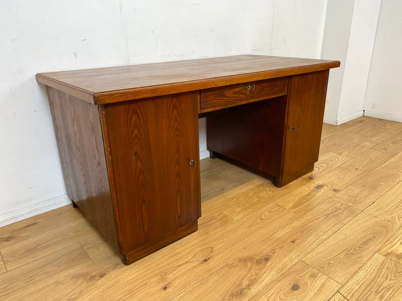 Sehr schöner freistehender 30er Jahre Art Deco Schreibtisch aus vollem Holz in Eiche mit Regal Rückseite I Arbeitstisch Bürotisch Writing Desk Antik Vintage Mid-Century I