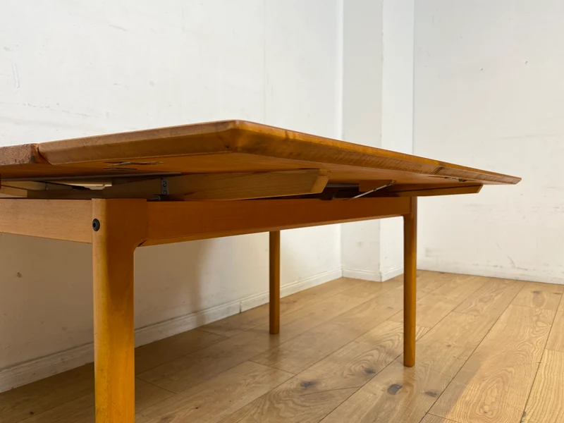 WMK I Stilvoller großer ausziehbarer skandinavischer Wohnzimmertisch in Teakholz I Salontisch Couchtisch Holztisch Coffee Tabele Danish Design Mid-Century Vintage 70er I Berlin Dortmund Braunschweig
