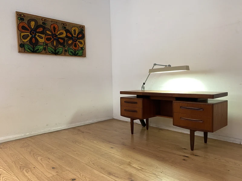 Kultige vollfunktionsfähige DDR Industrie Tischleuchte ILBA mit Gelenkarm I Lampe Leuchte Architektenlampe Schreibtischlampe Arbeitsleuchte Vintage Retro Werkstatt Ostalgie Design I