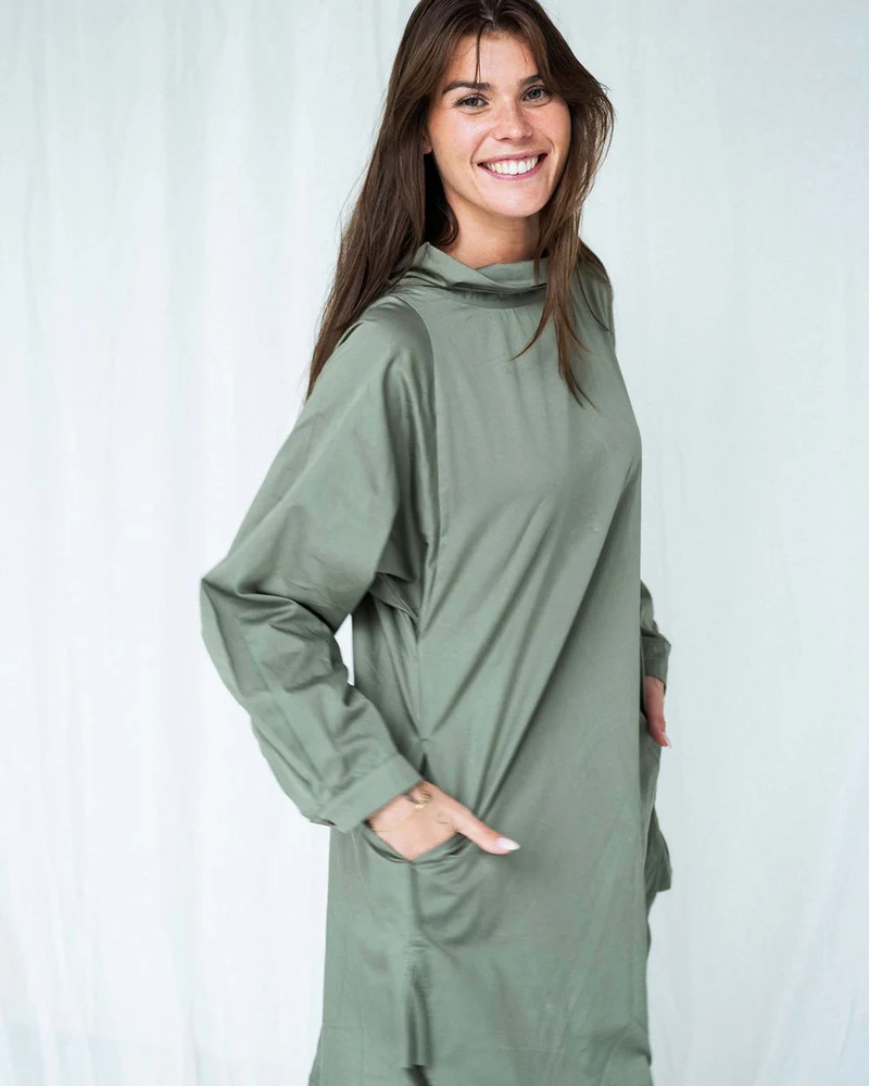 Robe taille unique, col montant, 100 % coton biologique