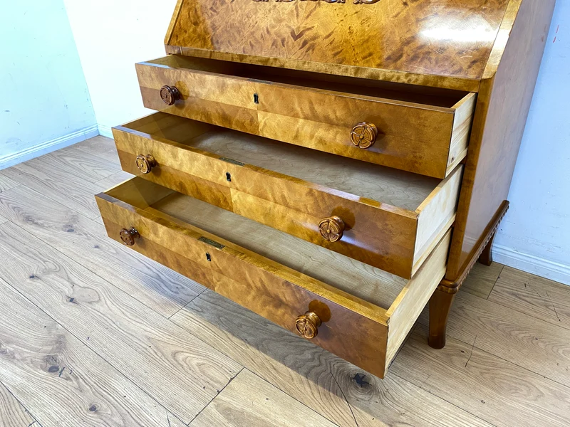 Sehr schöner handverzierter skandinavisches Mid-Century Sekretär aus vollem Holz I Schreibschrank Schreibkommode Schreibtisch Kommode Schubladenkommode Wäschekommode 60er I